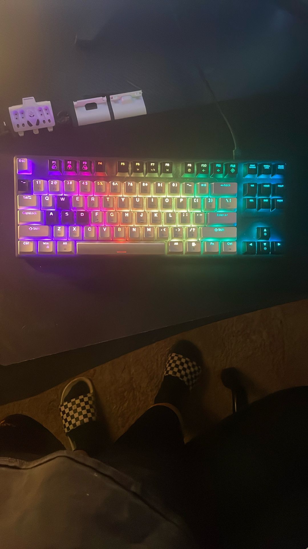 Hyper Keyboard And Logitech Mouse For 90$