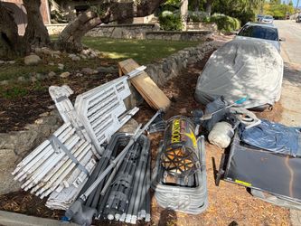 FREE SCRAP METAL- Intex Pool