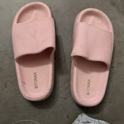 Lightweight, Comfortable House Slippers