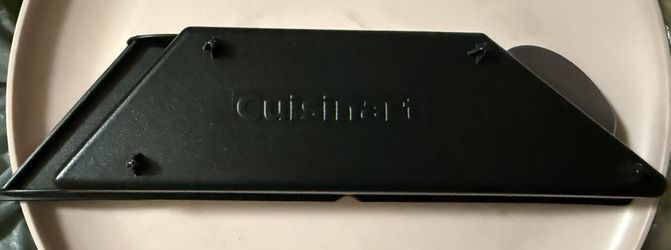 Cuisinart integrated drip tray for Cuisinart Griddler models.
