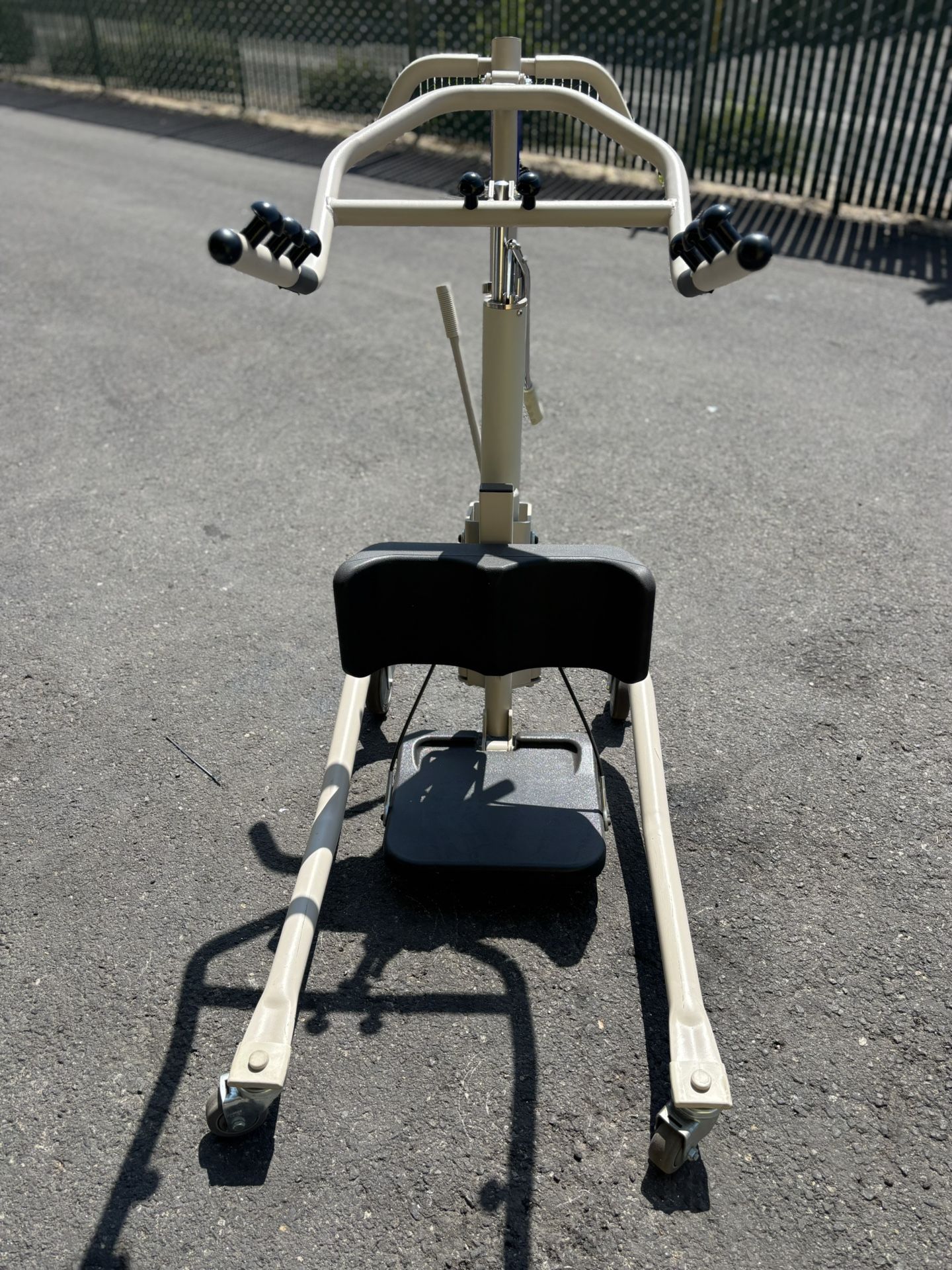 Invacare Get-U-Up Stand-up Lift 