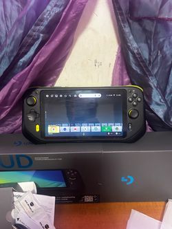 Logitech G Cloud Gaming Handheld