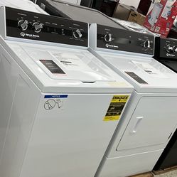 New Speed Queen (TR3 & DR3) Top Load Washer And Dryer - 3 Year Warranty 