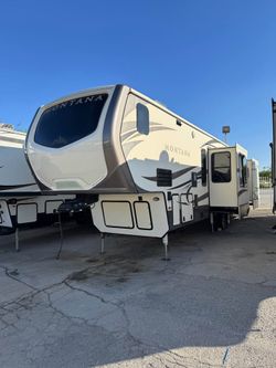 2017 Keystone Montana 3820FK