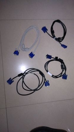 Monitor VGA cables