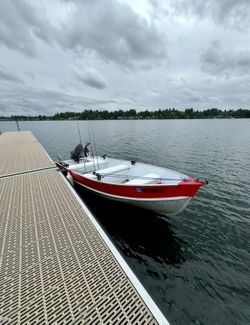 14’ Lund Boat And Trailer With 25hp Mercury Motor And Electric Motor
