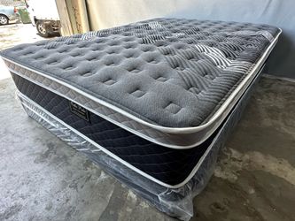 Full size oasis Thermal comfort Europillow top mattress and Boxspring