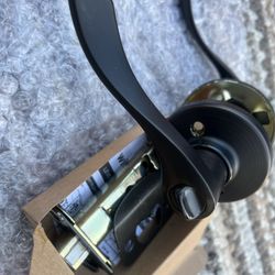 4 bathroom locks + 2 bedroom locks