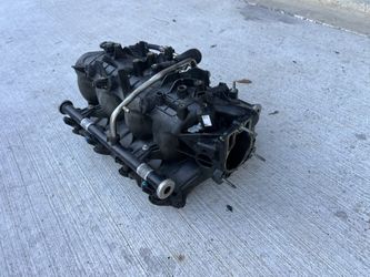 INTAKE MANIFOLD 5.3  SILVERADO 2002