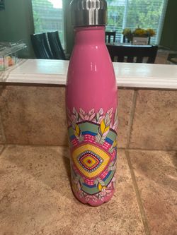 FREE WATER BOTTLE