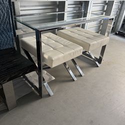 Vanity & chairs stool