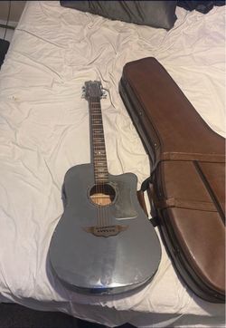 Keith Urban Acoustic-Electric Guitar with Hard Case