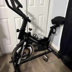 stationary bike 