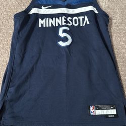 Anthony Edward’s jersey