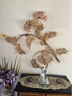 Wall Decor Vintage Italian Mid-Century Hollywood Regency Guilt Metal Sculpture