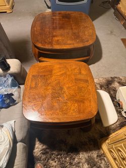 King size bed set comes with a side table and a dresser