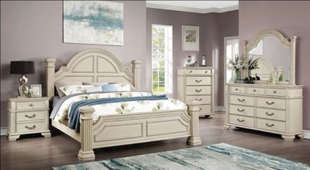 Brand New Antique White 4pc Queen Bedroom Set (Available in Eastern King)