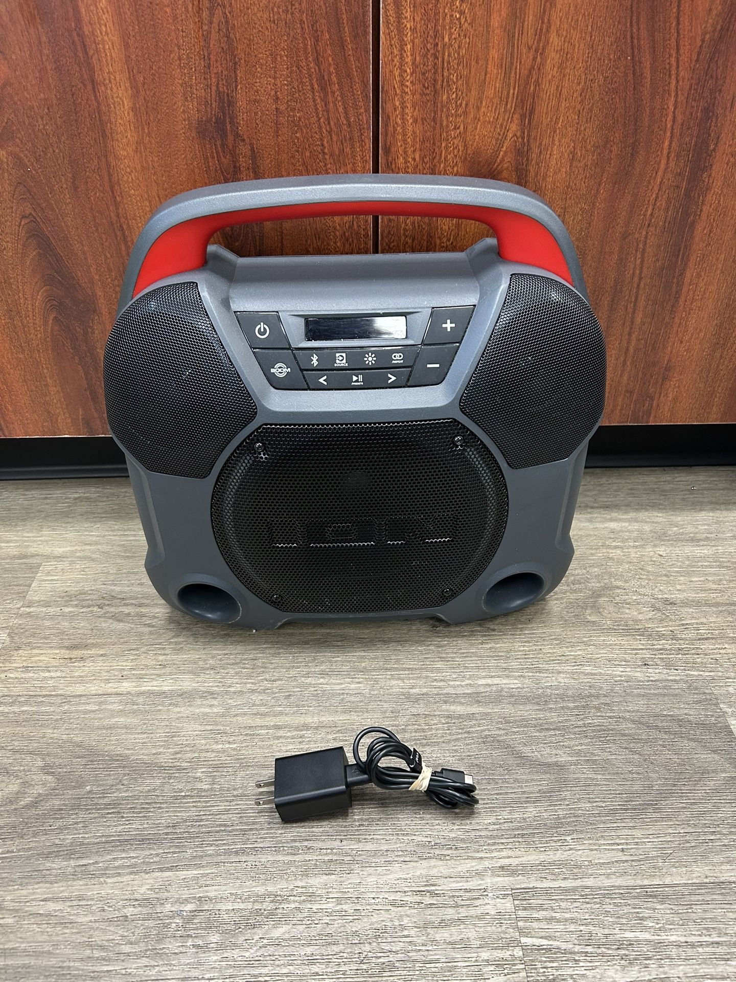 Ion Pathfinder Go Portable Speaker