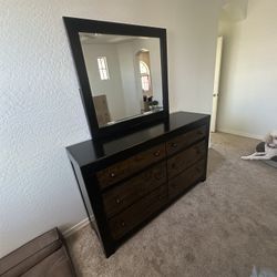 6 Drawer Dresser 