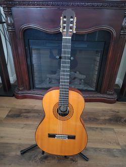 Alvarez AC40