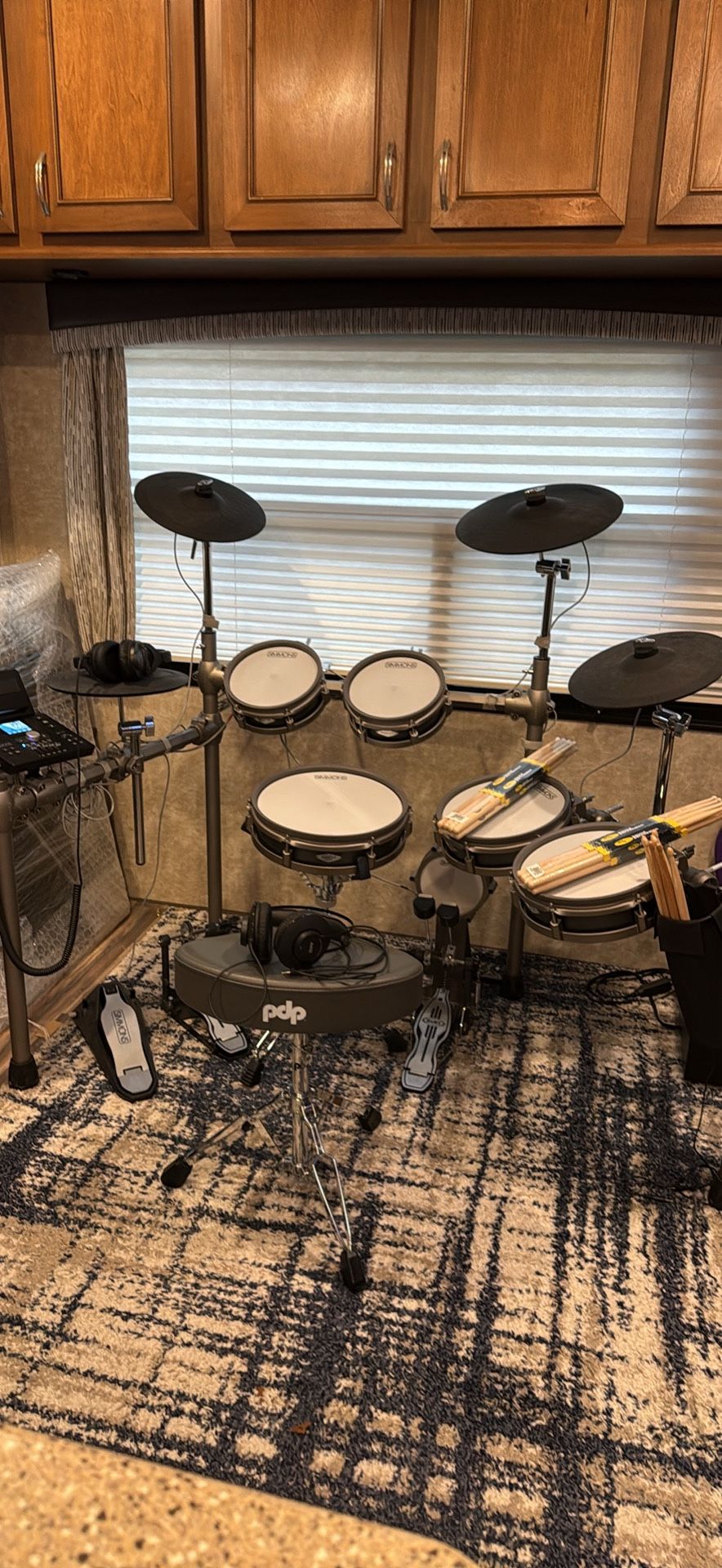 Simmons SD1250 Electric Drum Set