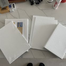 Random Assortment Of Canvas Palettes 