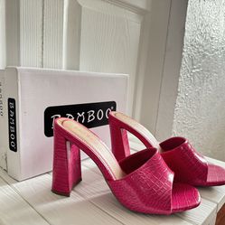 Women’s Bamboo brand open-toed dress sandal pink size 8