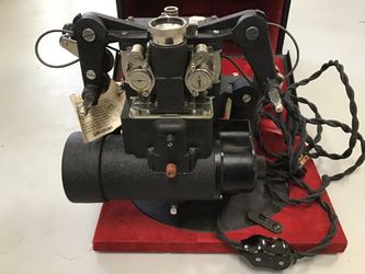 16 Mm Movie Projector Vintage