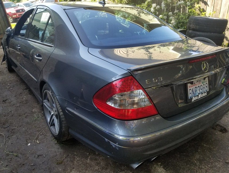 2004 - 2009 Mercedes AMG E63 PARTING OUT