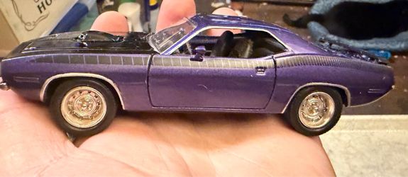 Toy diecast cars