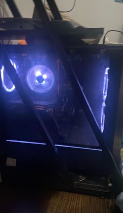 Custom Built Gaming PC Tower need it gone(message for specs)