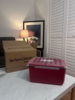 Brand New AeroGarden Harvest Lite