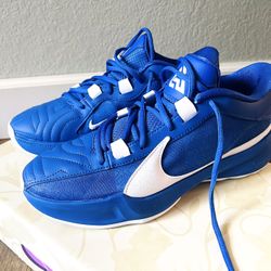 Nike Giannis Freak 5 Basketball Shoes