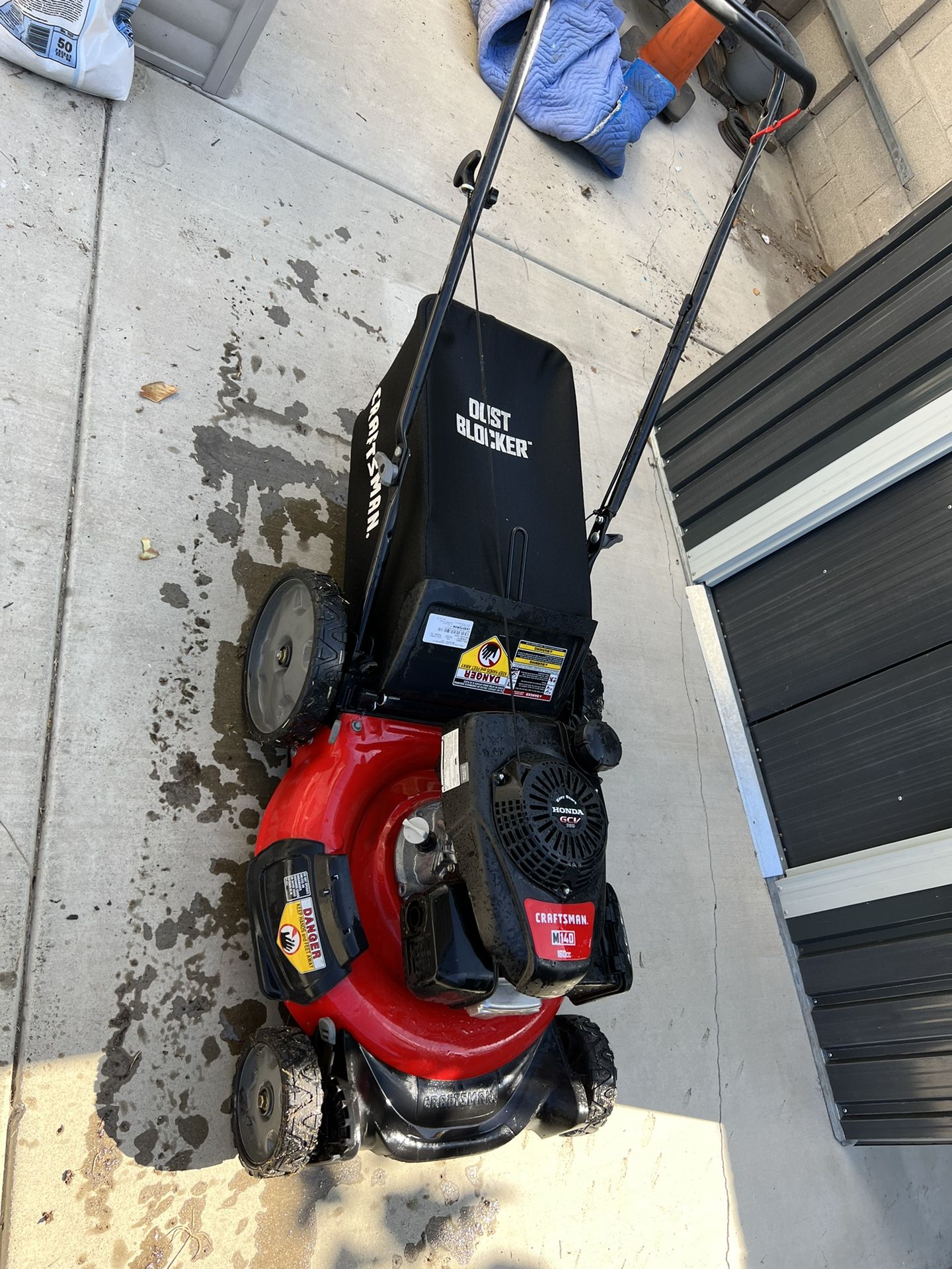 Mower Sales Craftsman M140 Lawn Mower CRAFTSMAN M210 140-cc 21-in