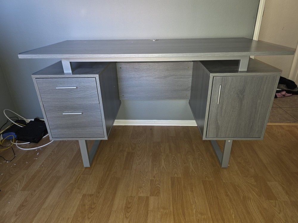 Office Desk W/office Chair