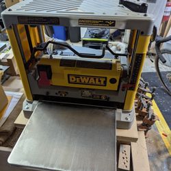DeWalt Planer DW734