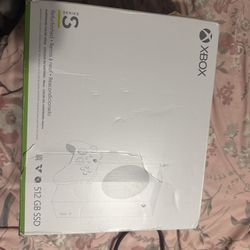 Xbox series s 512g.