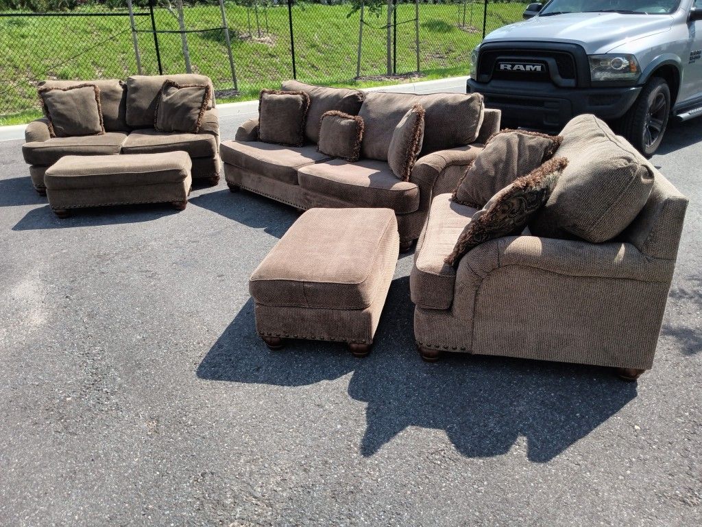 5 Piece Living Room Set 