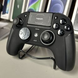 Nacon Revolution 5 Pro Controller