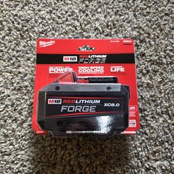 Milwaukee Battery Forge 8.0