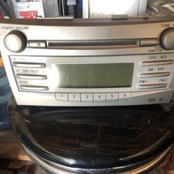 2011 Toyota Camry OEM Stereo