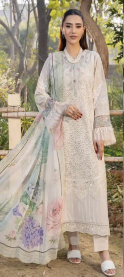 Pakistani woman’s full outfit