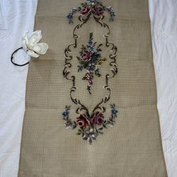 Vintage Pre-worked Needlepoint Floral Tapestry Bench Cover, Romantic Floral Moti