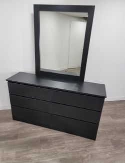 Cómoda con espejo y gavetero – Blanco, negro y gris Disponible en terminaciones mate 