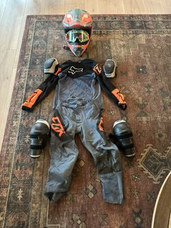 Make Offer Motocross Gear Youth Lightly Used