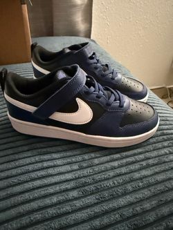 Nike court