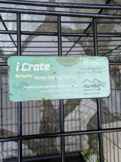 Used  -Pet Cage