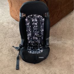 Cosco Car Seat In Great Condition 