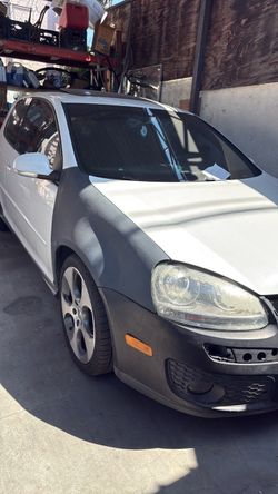 Volkswagen gti /mk5 for parts