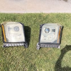 Headlights From 2015 GMC Yukon